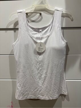 Women’s White Ribbed Tank Top — Classic Everyday Layering